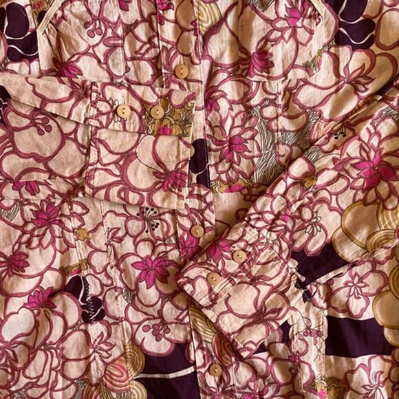 i.e. Relaxed Floral Burgundy Beige Long Sleeve Top Size MP - Picture 6 of 10